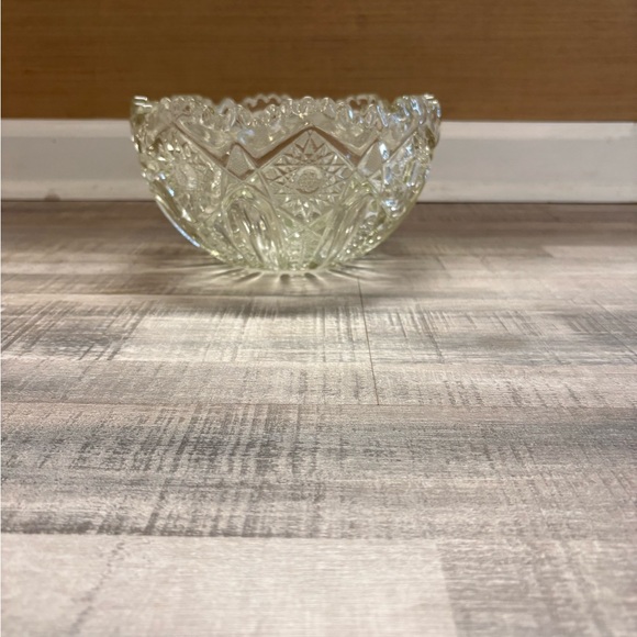 Vintage L.E. Smith Crystal Glass Bowl With Hobstar Pattern - Picture 2 of 5